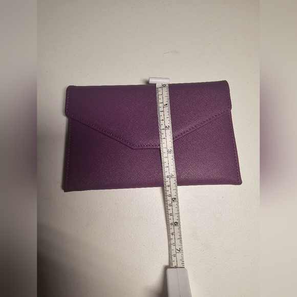 Womens Medium Size Travel Wallet Color Purple Coated Canvas Multiple Compartment - Picture 9 of 12